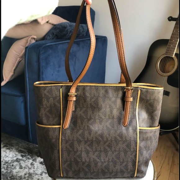 Michael Kors Handbags - Michael Kors Donna Signature East West Tote

30H5GPTT2B